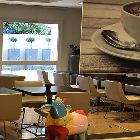 Szálloda Easyhotel Old Town Nizza