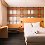 Hotel Easyhotel Old Town