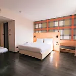 Easyhotel Old Town 2* Nice