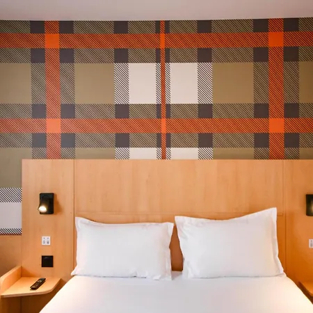 Easyhotel Palais Des Congrès – Old Town 2* Nizza