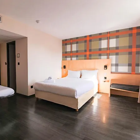 Easyhotel Old Town 2* Nice