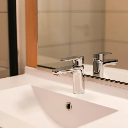 Easyhotel Old Town Szálloda Nizza