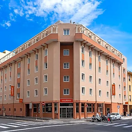Hotel Easyhotel Old Town 2*