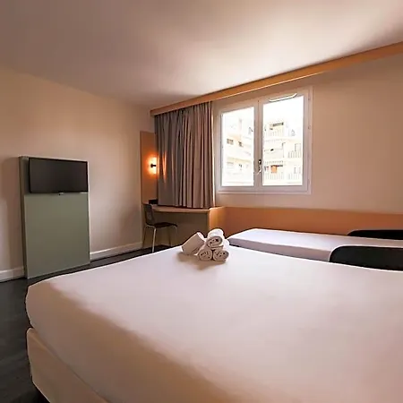 Hotel Easyhotel Old Town 2*