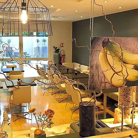 Easyhotel Old Town Hotell Nice