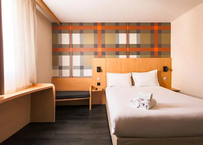 Otel Easyhotel Old Town