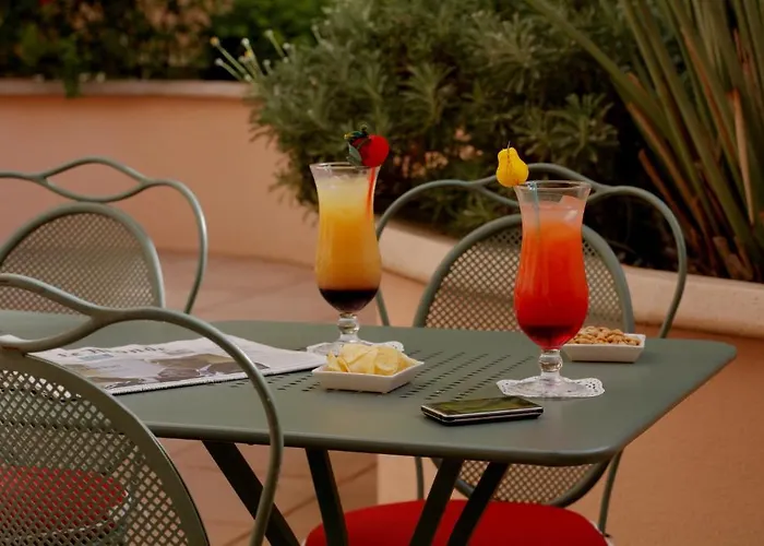 Easyhotel Old Town Hotel 2*