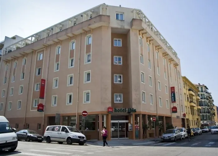 Easyhotel Old Town Hotel
