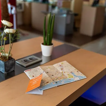 Easyhotel Palais Des Congrès – Old Town Nice